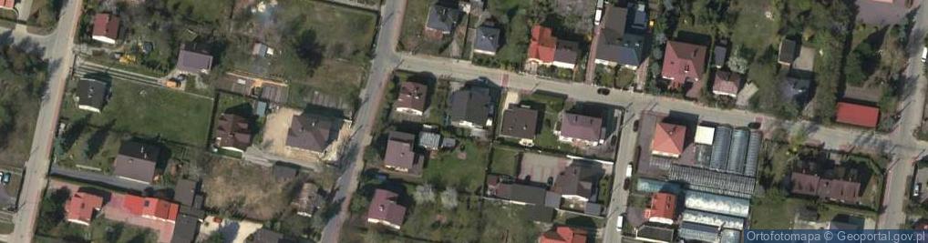 Zdjęcie satelitarne Firma Polyhouse