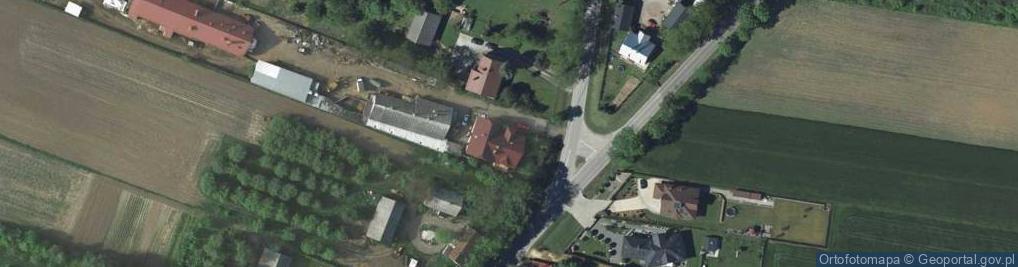 Zdjęcie satelitarne Firma Produkcyjno Handlowa Mat Pol