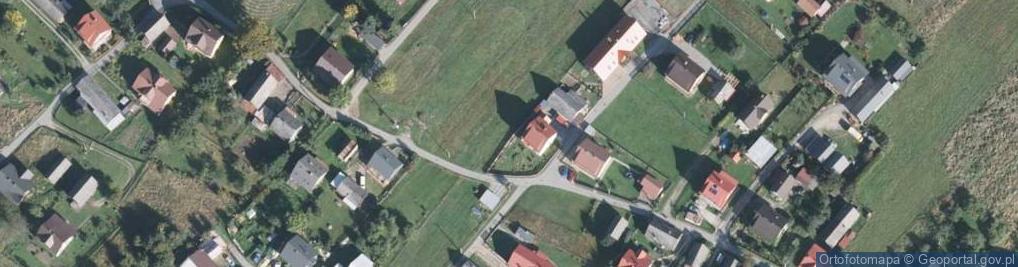 Zdjęcie satelitarne Firma Produkcyjno- Handlowo-Usługowa Camelia-M Magdalena Hutyra