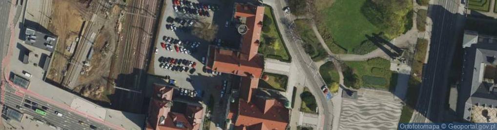 Zdjęcie satelitarne Fundacja im Rektora Heliodora Święcickiego