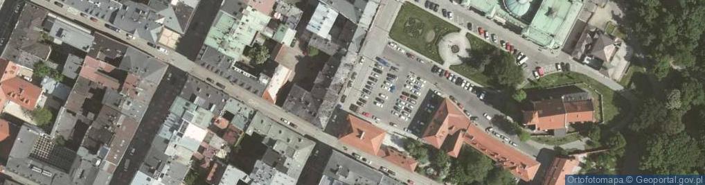 Zdjęcie satelitarne Gabriela Gharbi Kartago Leonardo