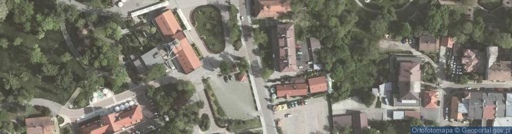 Zdjęcie satelitarne GIFT