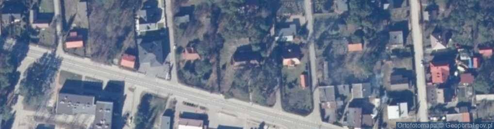 Zdjęcie satelitarne Gminna Spółdzielnia Samopomoc Chłopska w Jedlni Letnisko