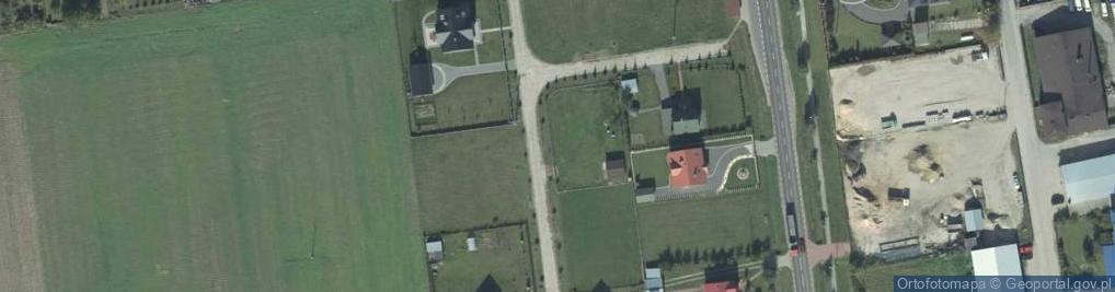 Zdjęcie satelitarne Gminna Spółdzielnia Samopomoc Chłopska w Mirczu [ w Likwidacji