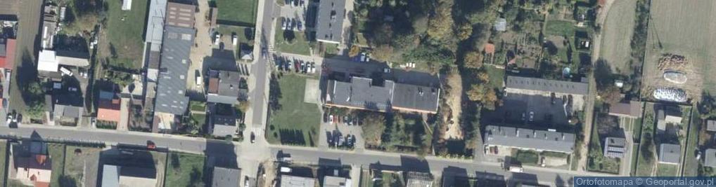 Zdjęcie satelitarne Gminne Centrum Kultury w Krzemieniewie