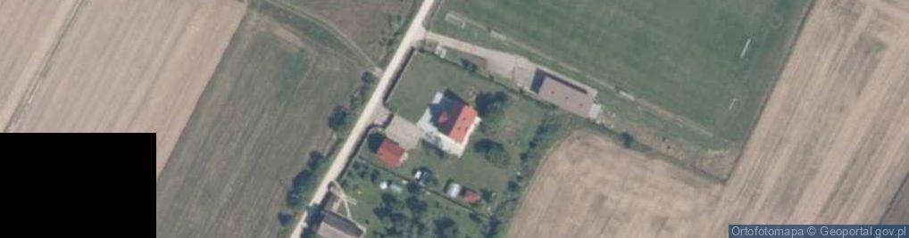 Zdjęcie satelitarne Gminny Klub Piłkarski "Karol" Pęplino