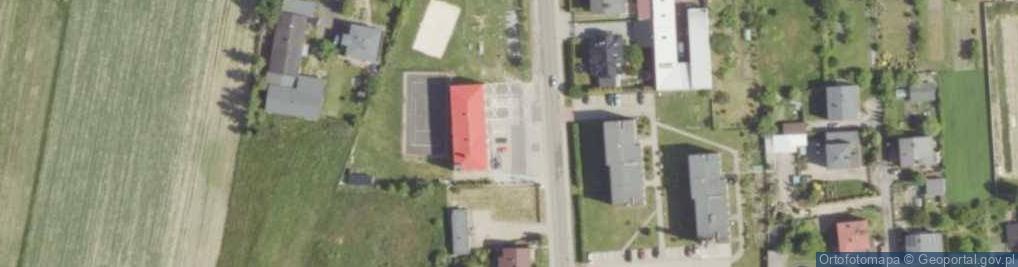Zdjęcie satelitarne Gminny Ośrodek Kultury Sportu i Rekreacji w Przystajni