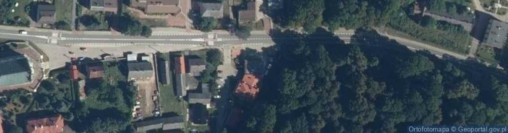 Zdjęcie satelitarne Gminny Ośrodek Kultury w Borkowicach