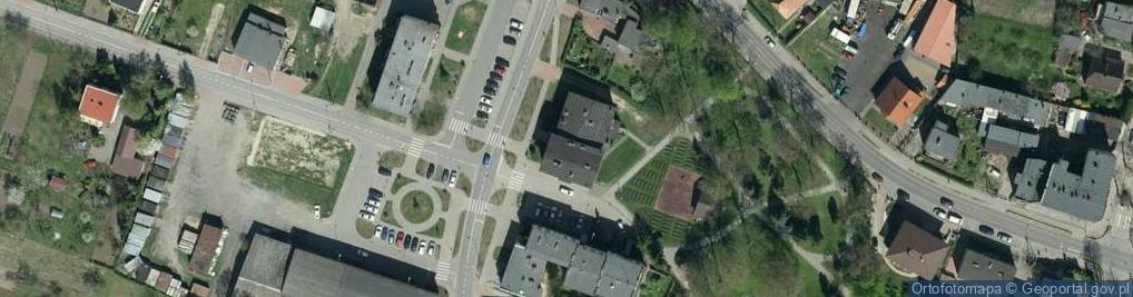 Zdjęcie satelitarne Gminny Ośrodek Kultury w Unisławiu