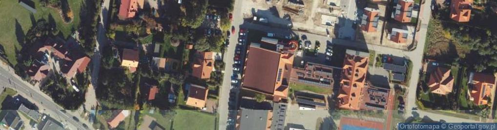 Zdjęcie satelitarne Gminny Ośrodek Sportu i Rekreacji w Osielsku