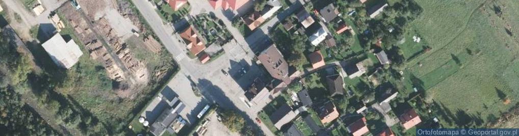 Zdjęcie satelitarne Gminny Zespół Ekonomiczno Administracyjny Szkół w Ujsołach