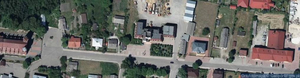Zdjęcie satelitarne Gminny Zespół Ekonomiczno Administracyjny Szkół w Wojcieszkowie