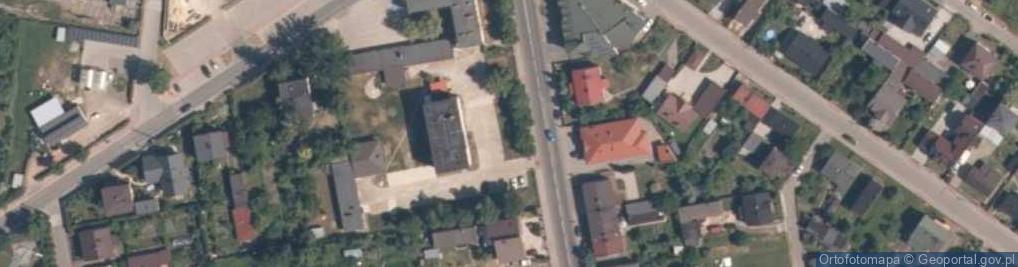Zdjęcie satelitarne Gminny Zespół Ochrony Zdrowia w Moszczenicy