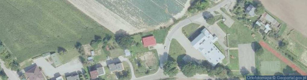 Zdjęcie satelitarne Gminny Związek Rolników Kółek i Organizacji Rolniczych w Wojciechowicach