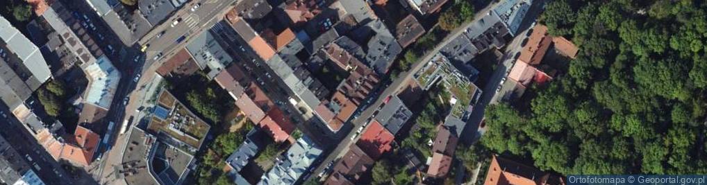 Zdjęcie satelitarne Gospodarka i Przedsiębiorczość