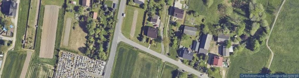 Zdjęcie satelitarne Gospodarstwo Rolne Knutel Sylwester