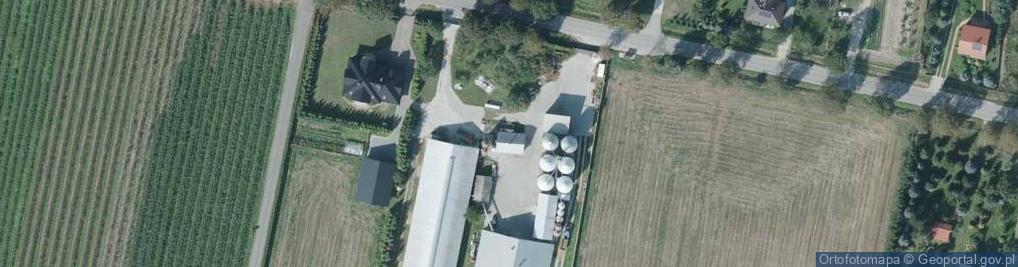 Zdjęcie satelitarne Gospodarstwo Rolne