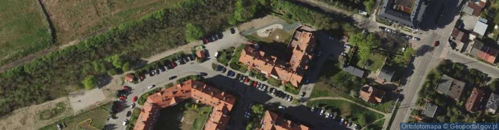 Zdjęcie satelitarne Grażyna Woźniczka-Bogucka Aventura