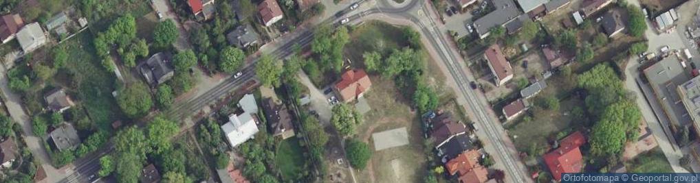 Zdjęcie satelitarne Grodziskie Towarzystwo Edukacyjne