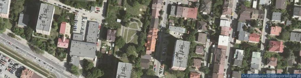 Zdjęcie satelitarne Grzegorz Renke Karczma Rohatyna w Kryspinowie