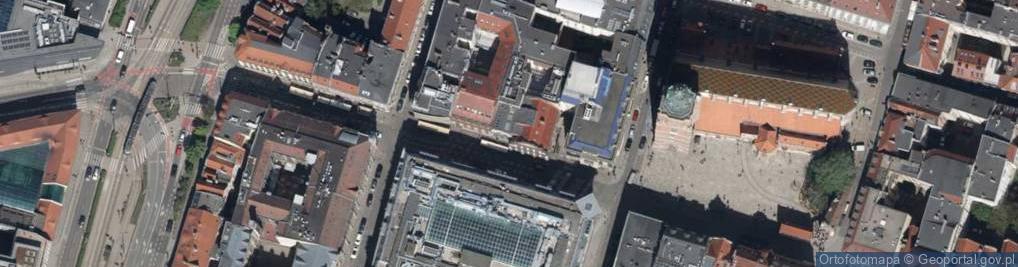 Zdjęcie satelitarne gSignature - email signature management