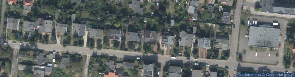 Zdjęcie satelitarne Handel Artykułami Przemysłowymi