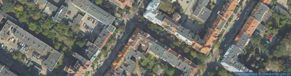 Zdjęcie satelitarne Handel Detaliczny Hurtowy Okrężny