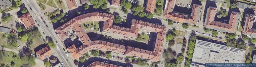 Zdjęcie satelitarne Handel i Usługi Na Terenie Kraju