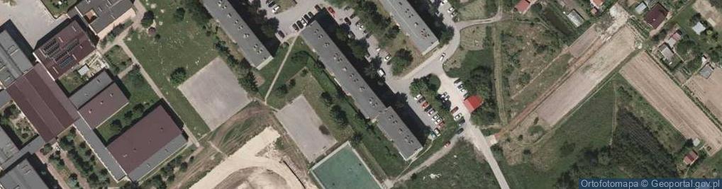 Zdjęcie satelitarne Handel Okrężny Oraz Czynności Pomocne