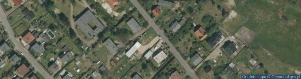 Zdjęcie satelitarne Handel Oponami