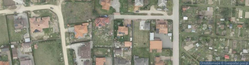 Zdjęcie satelitarne Henryk Dąbrowski - Działalność Gospodarcza