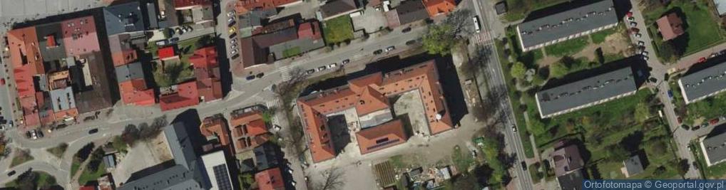 Zdjęcie satelitarne i Liceum Ogólnokształcące im M Kopernika w Żywcu