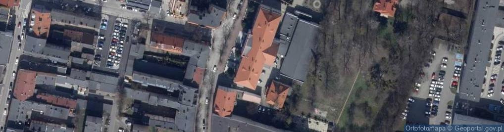 Zdjęcie satelitarne i Liceum Ogólnokształcące