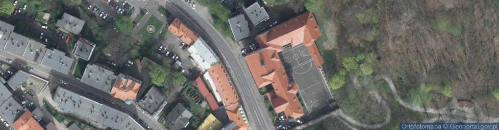 Zdjęcie satelitarne II Liceum Ogólnokształcące w Wałbrzychu