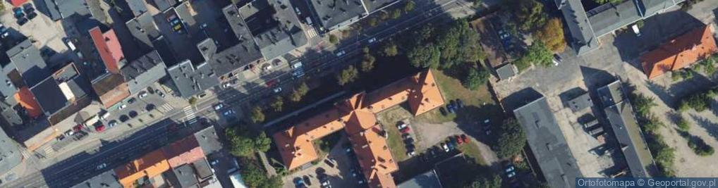 Zdjęcie satelitarne III Liceum Ogólnokształcące im Jana Pawła II