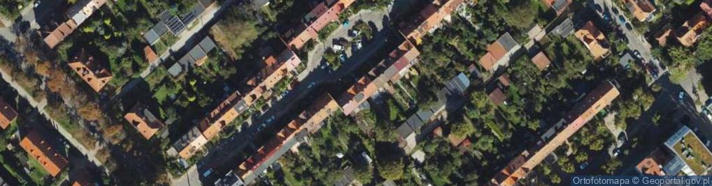 Zdjęcie satelitarne Indywidualna Specjalistyczna Praktyka Lekarska w Miejscu Wezwania DR N Med Anna Delińska Galińska Specjalista Chorób Dzieci i Chorób Płuc