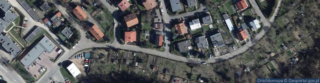 Zdjęcie satelitarne Instal - M