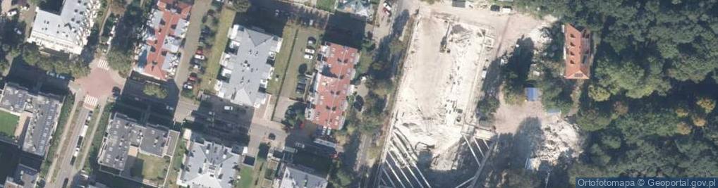 Zdjęcie satelitarne Izabela Jagodzińska Izzi