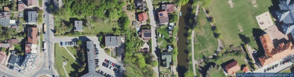 Zdjęcie satelitarne Izabela Maluchnik