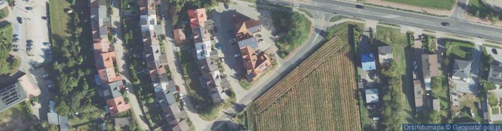 Zdjęcie satelitarne Jacek Jabłoński 1.Przychodnia Specjalistyczna OkoDent 2.Optyk Okodent