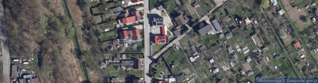 Zdjęcie satelitarne Janusz Kurowski z-H-U-T-B-i Jędrula
