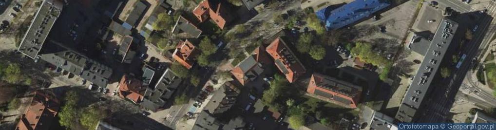 Zdjęcie satelitarne Jarocka Akademia Trzeciego Wieku w Olsztynie