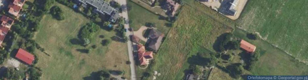 Zdjęcie satelitarne Julian Bernaczek - Działalność Gospodarcza