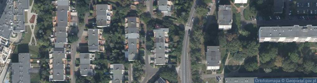 Zdjęcie satelitarne Julita Von Bastian-Brzezińska Grafix Co