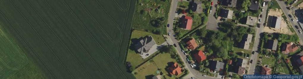 Zdjęcie satelitarne Karsil Dom