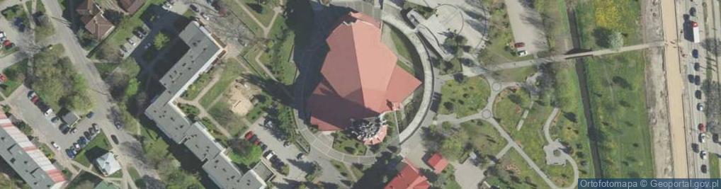 Zdjęcie satelitarne Katolicki Klub Sportowy Białostoczek przy Parafii Rzymsko Katolickiej pod Wezwaniem Miłosierdzia Bożego w Białymstoku