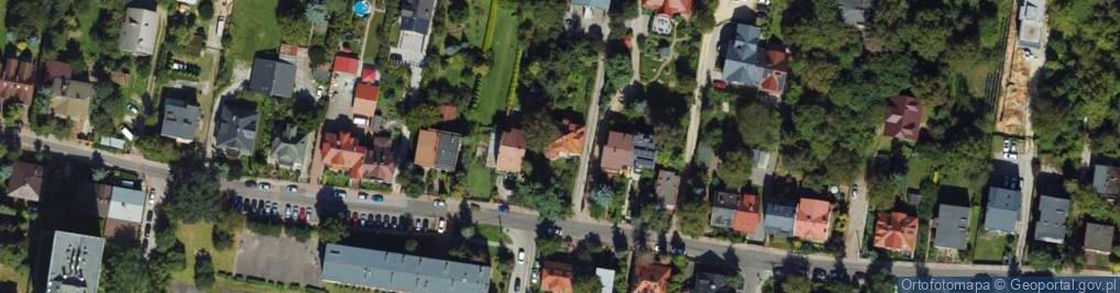 Zdjęcie satelitarne Kinga Karska Terapia