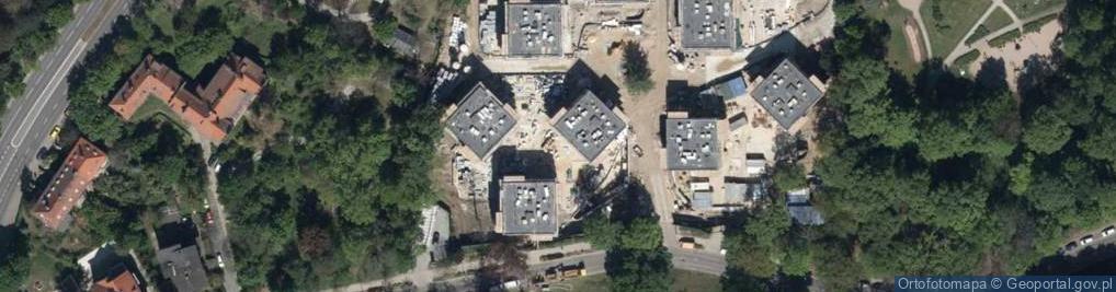 Zdjęcie satelitarne Klan Krowińska Wanda Wójcik Kazimierz