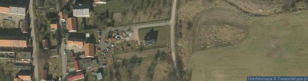 Zdjęcie satelitarne Klub Młodzieżowy