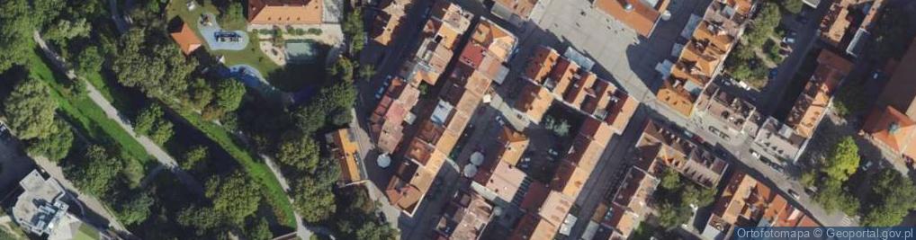 Zdjęcie satelitarne Knyps Collection Karpińska Majowicz Dąbrowska